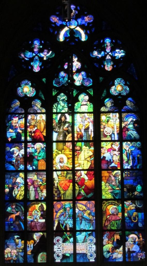 Prague vitrail  de Mucha cathédrale St Guy
