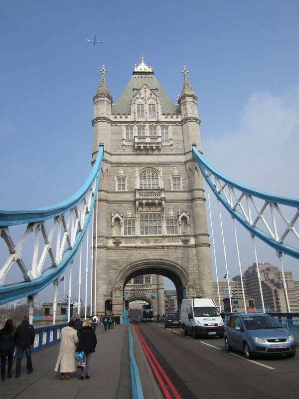 London Tower Bridge  vers le nord