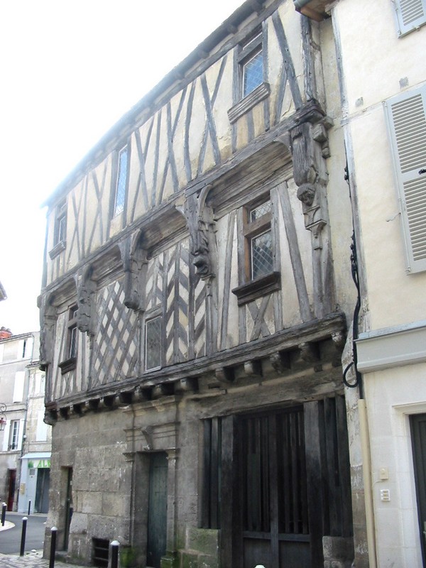 014 Cognac maisons grand rue