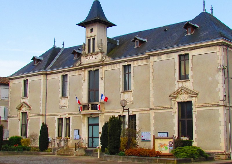 Sauzé la mairie